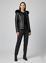 Omuz Nakışlı ve Yaka Kürklü Taba Deri Ceket